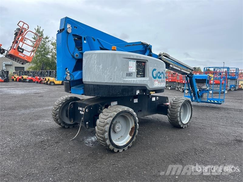 Genie Z-60/37FE 4WD Hybrid Articulating Boom Lift Zglobne podizne platforme