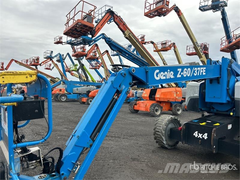 Genie Z-60/37FE 4WD Hybrid Articulating Boom Lift Zglobne podizne platforme