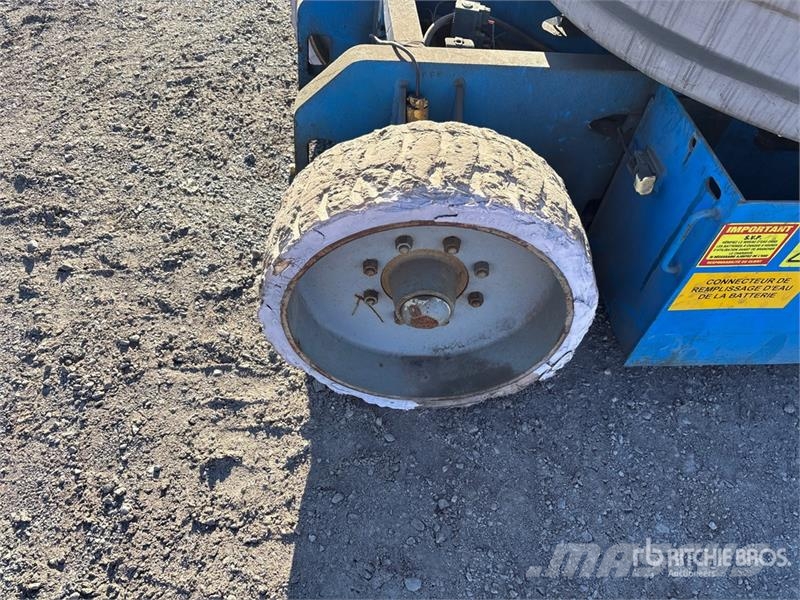 Genie Z30/20 2WD Electric Articulating Boom Lift (Inoper Strēles pacēlāji