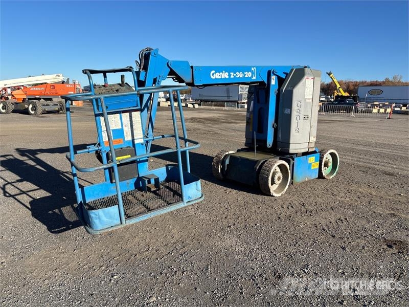 Genie Z30/20 2WD Electric Articulating Boom Lift (Inoper Strēles pacēlāji