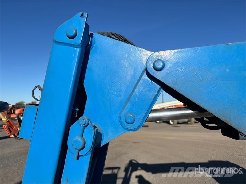 Genie Z30/20 2WD Electric Articulating Boom Lift (Inoper Strēles pacēlāji
