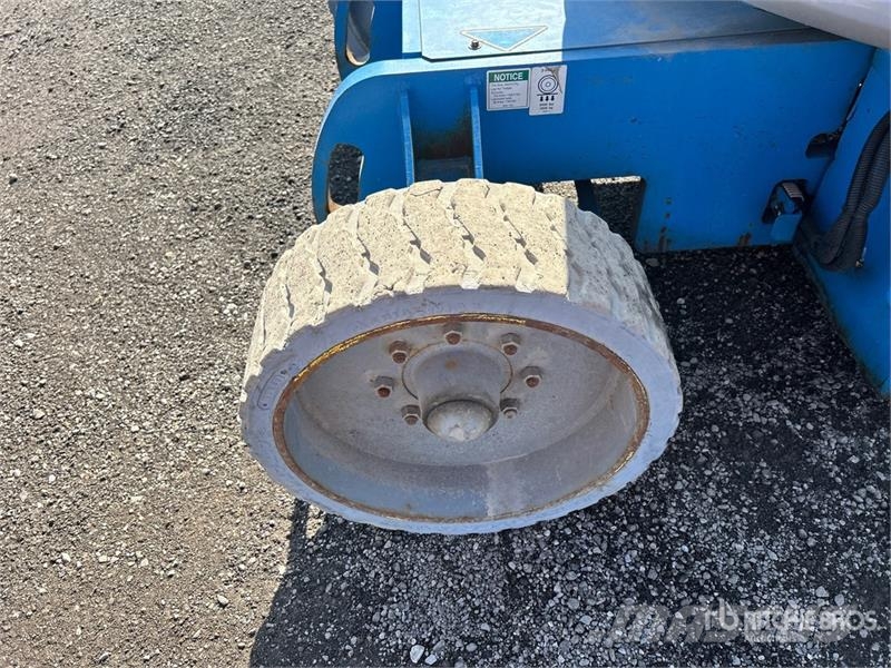 Genie Z34/22N 2WD Electric Articulating Boom Lift Knikarmhoogwerkers