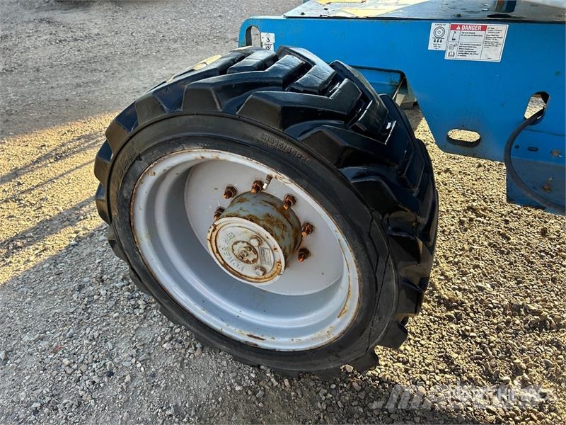 Genie Z45/25J 4WD Dual Fuel Articulating Boom Lift Zglobne dvižne ploščadi