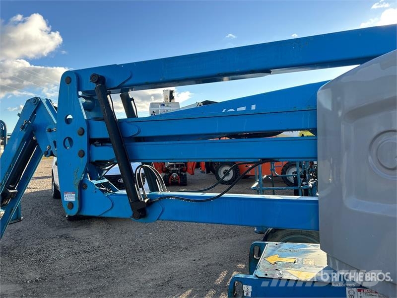 Genie Z45/25J 4WD Dual Fuel Articulating Boom Lift Zglobne dvižne ploščadi