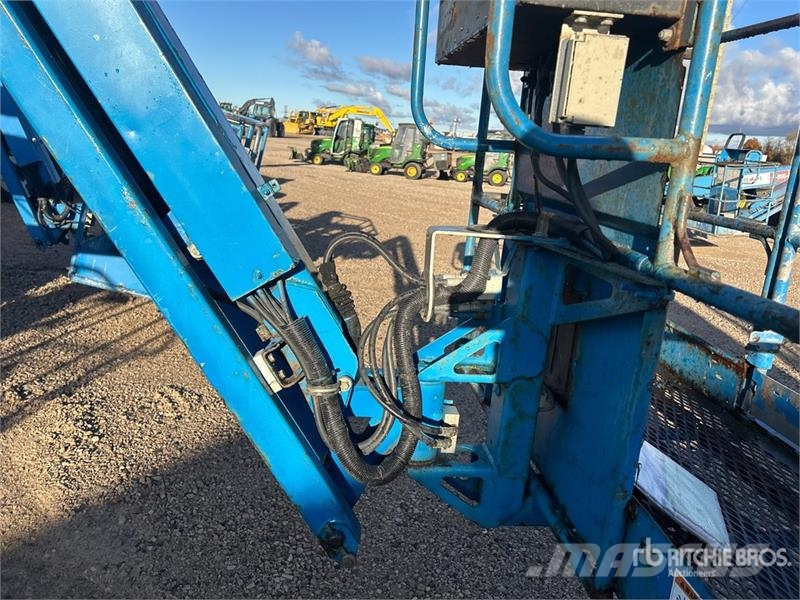 Genie Z45/25J 4WD Dual Fuel Articulating Boom Lift Zglobne dvižne ploščadi