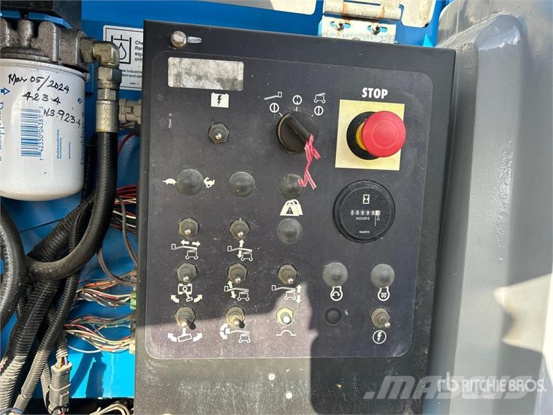 Genie Z4525J 2WD Electric Articulating Boom Lift Alkūniniai keltuvai