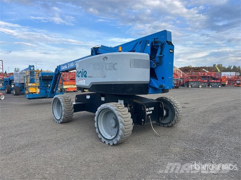 Genie Z60/37 4WD Hybrid Articulating Boom Lift Strēles pacēlāji