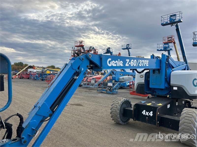 Genie Z60/37 4WD Hybrid Articulating Boom Lift Strēles pacēlāji
