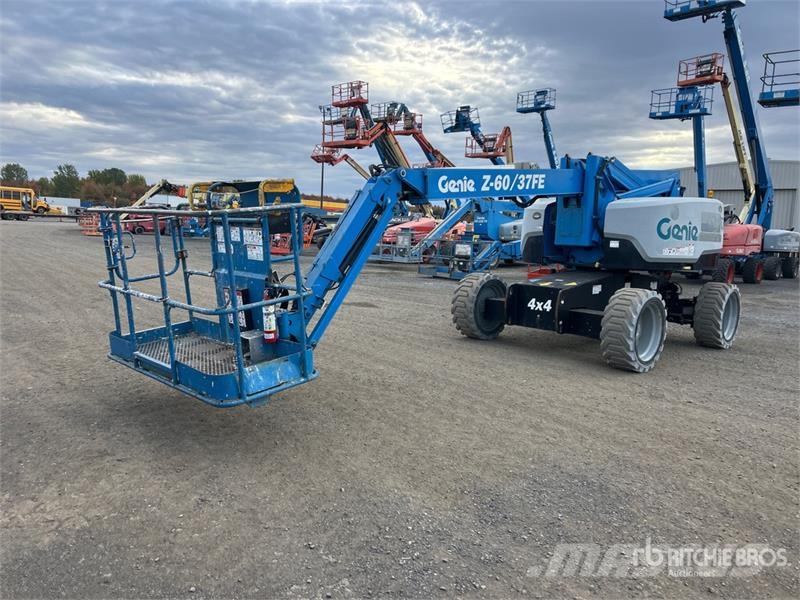 Genie Z60/37 4WD Hybrid Articulating Boom Lift Strēles pacēlāji