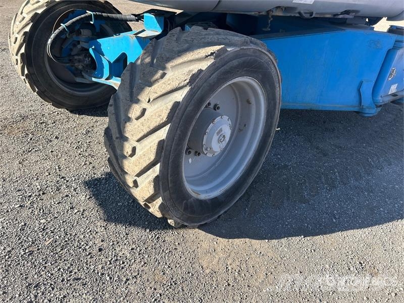 Genie ZX-135/70 4WD Diesel Articulating Boom Lift Gelenkteleskoparbeitsbühnen