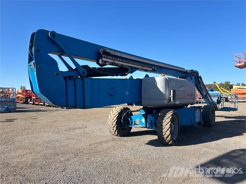 Genie ZX-135/70 4WD Diesel Articulating Boom Lift Gelenkteleskoparbeitsbühnen