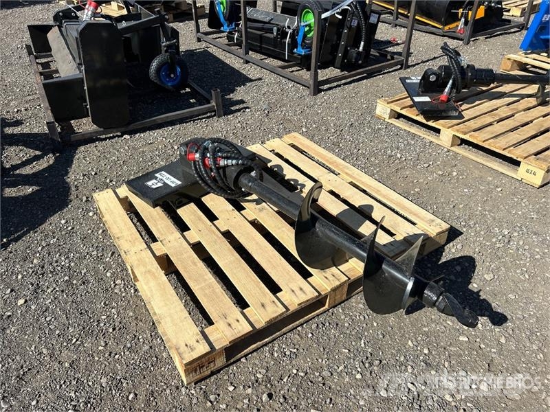 GIYI 11 in Mini Skid Steer Auger (Unused) مثاقيب