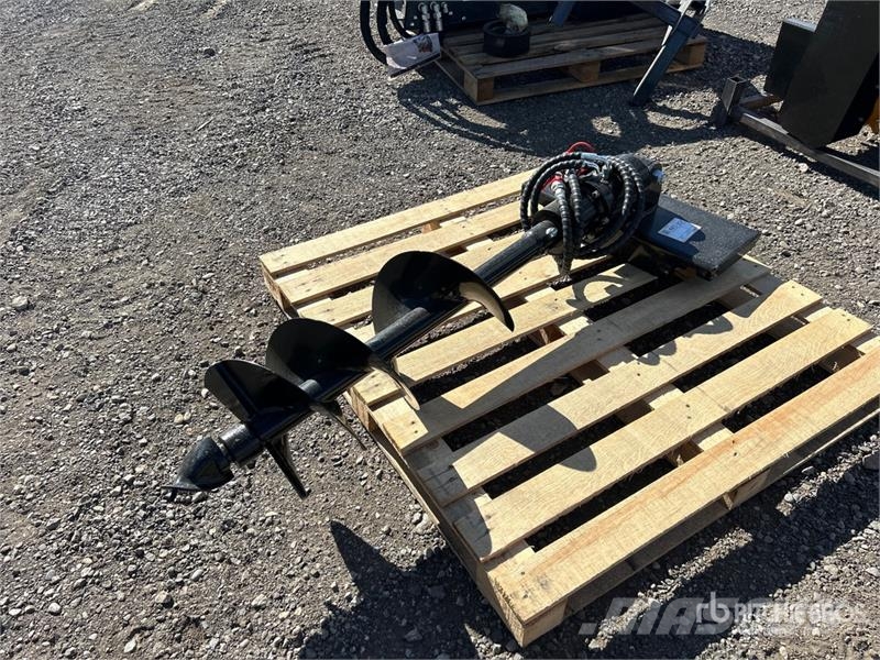 GIYI 11 in Mini Skid Steer Auger (Unused) مثاقيب