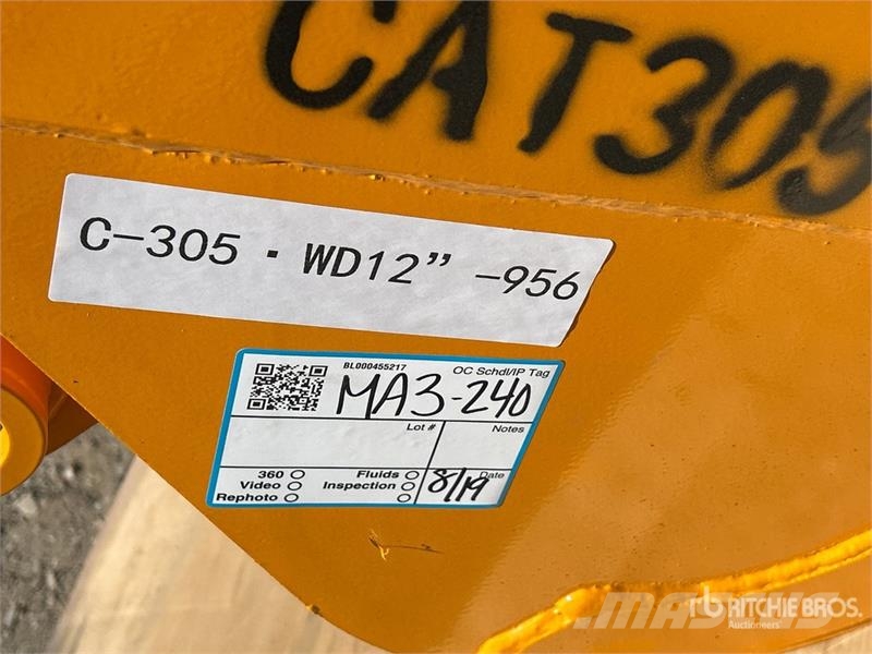 GIYI 12 in Excavator Bucket - Fits Cat 305 (Unused Godet