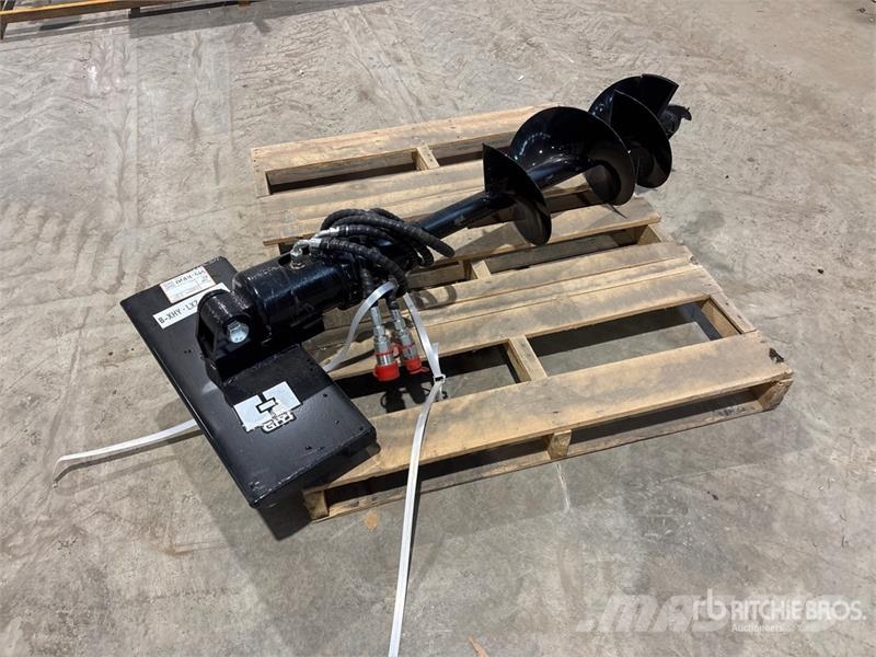 GIYI 12 in Mini Skid Steer Auger (Unused) Tarière