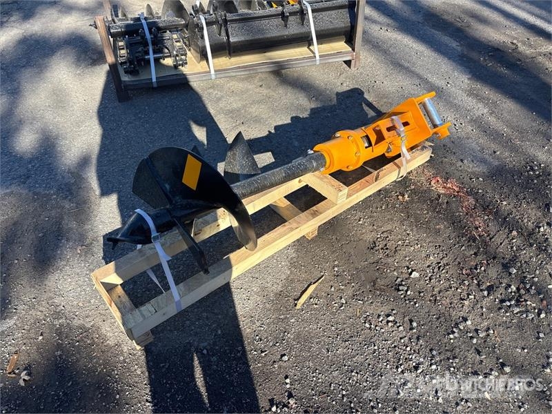 GIYI 16 in Excavator Auger - Fits Cat 303 (Unused) مثاقيب