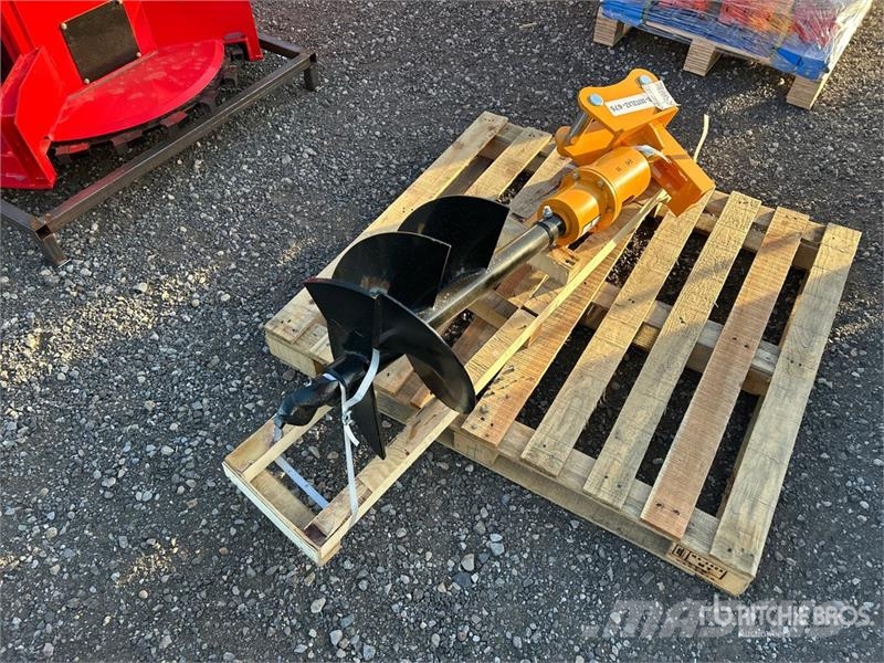  GIYI 16 in Excavator Auger - Fits Cat 303 (Unused) Taladros