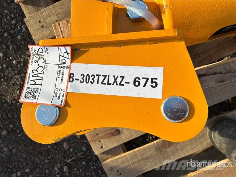  GIYI 16 in Excavator Auger - Fits Cat 303 (Unused) Taladros