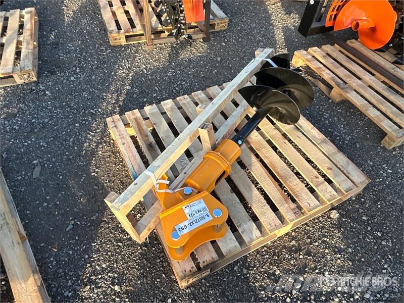  GIYI 16 in Excavator Auger - Fits Cat 303 (Unused) مثاقيب