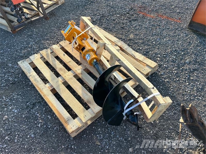  GIYI 16 in Excavator Auger - Fits Cat 303 (Unused) Bušilice