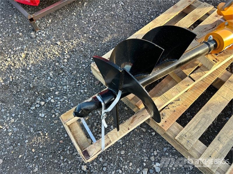  GIYI 16 in Excavator Auger - Fits Cat 303 (Unused) Taladros