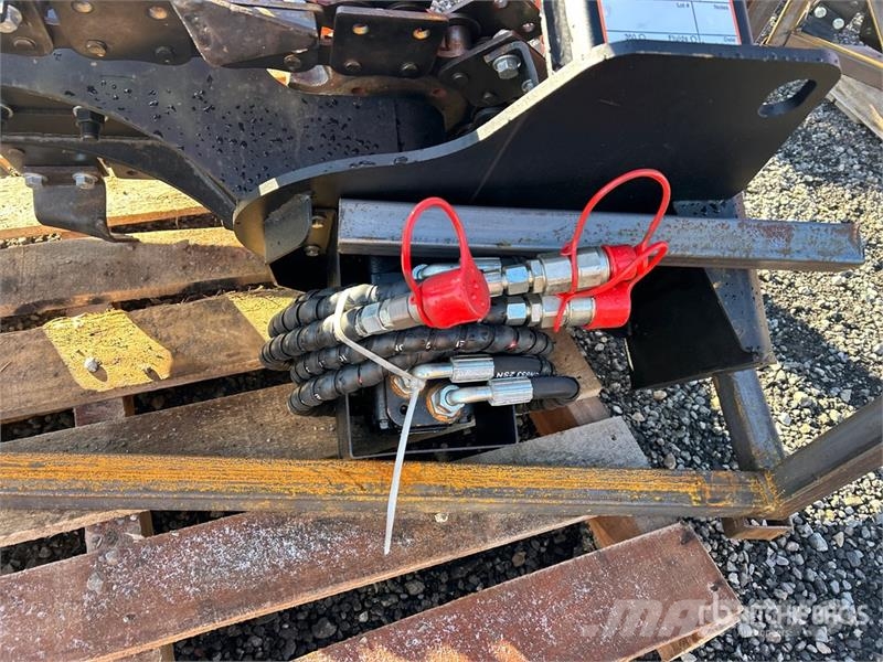 GIYI 39 in Skid Steer Trencher Rovokopači freze za kanale Trenčeri