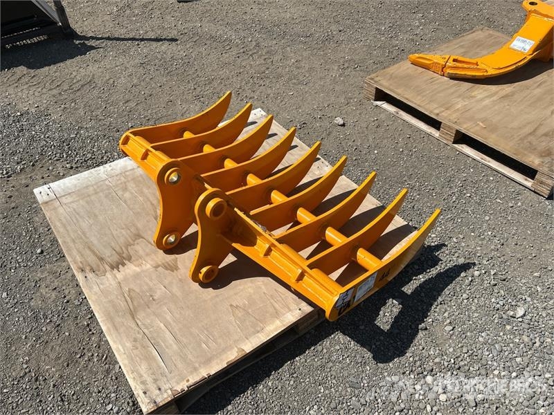 GIYI 44 in Excavator Rake - Fits Cat 305 (Unused) Rakes and tedders