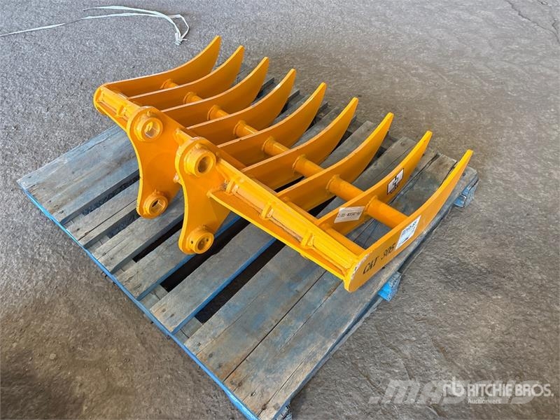 GIYI 44 in Excavator Rake - Fits Cat 305 (Unused) Ranghinatori