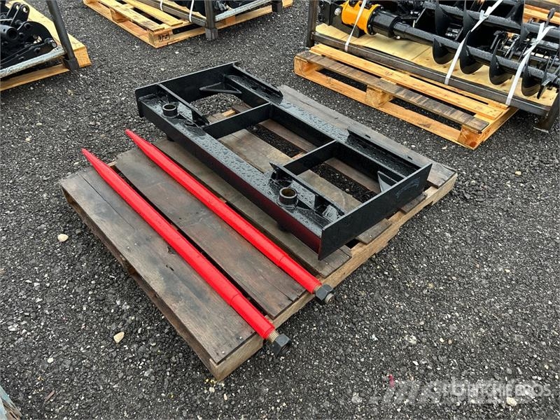  GIYI BF47 47 in Skid Steer Bale Spear (Unused) Otros componentes