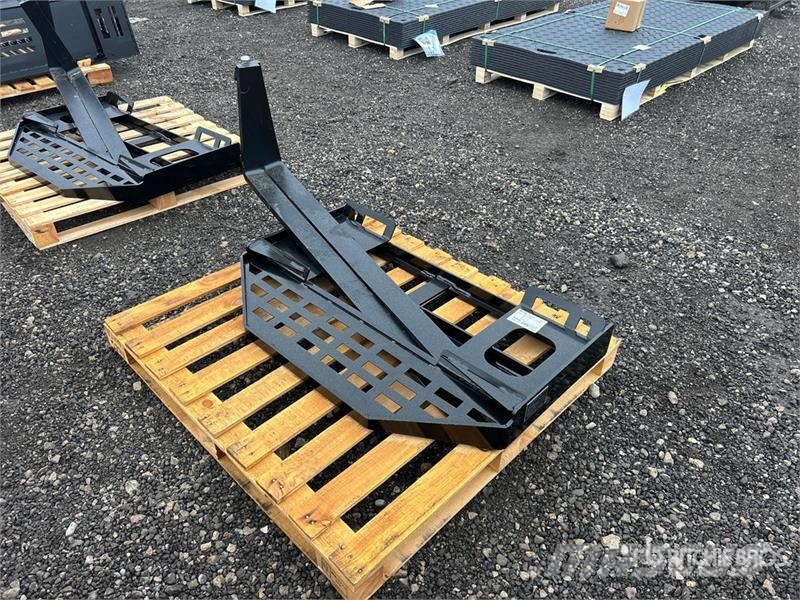 GIYI DHC 58 in Skid Steer Forks (Unused) Fourche