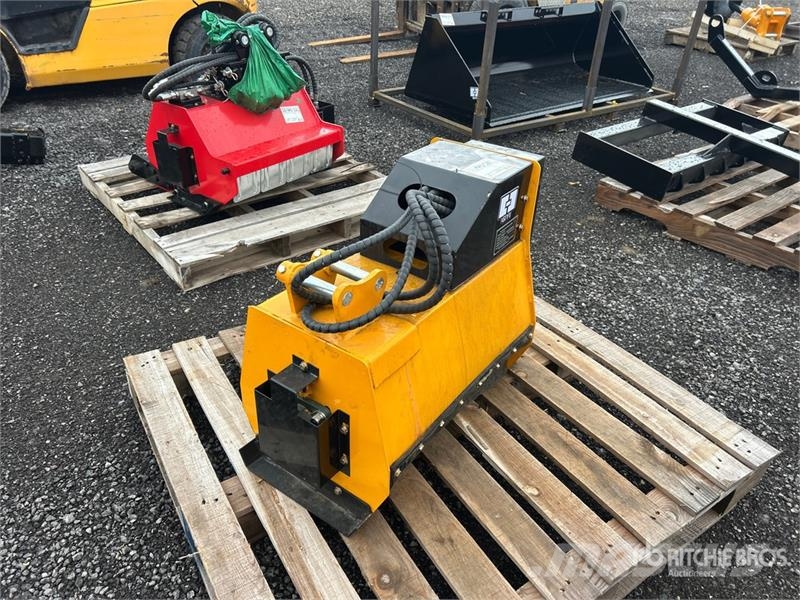 GIYI EBC32 24 in Mini Excavator Brush Cutter (Unus Мульчирователи