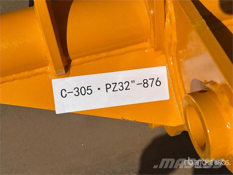GIYI Excavator Rake - Fits Cat 305 (Unused) Rakes and tedders