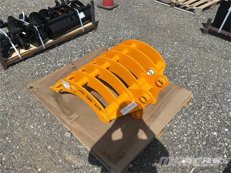 GIYI Excavator Rake - Fits Cat 305 (Unused) Rakes and tedders