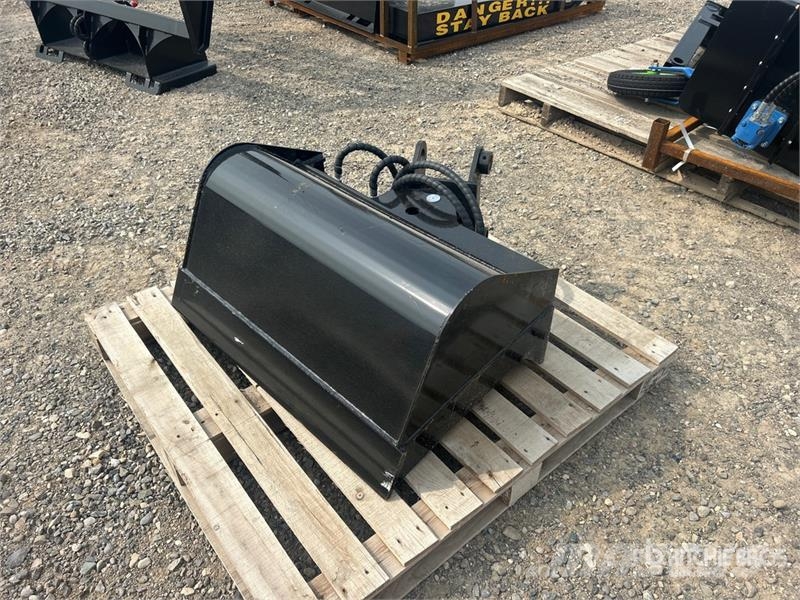 GIYI GY-5TB 35 in Tilting Excavator Bucket (Unused Godet