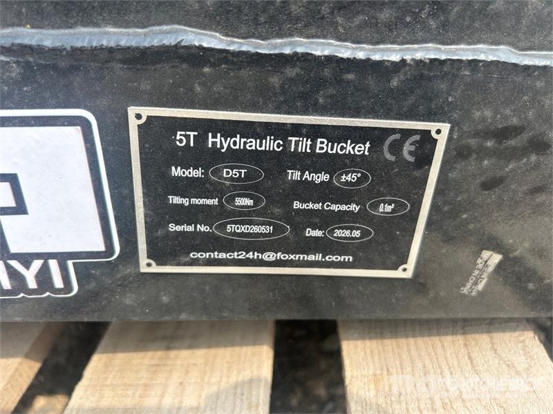 GIYI GY-5TB 35 in Tilting Excavator Bucket (Unused Godet