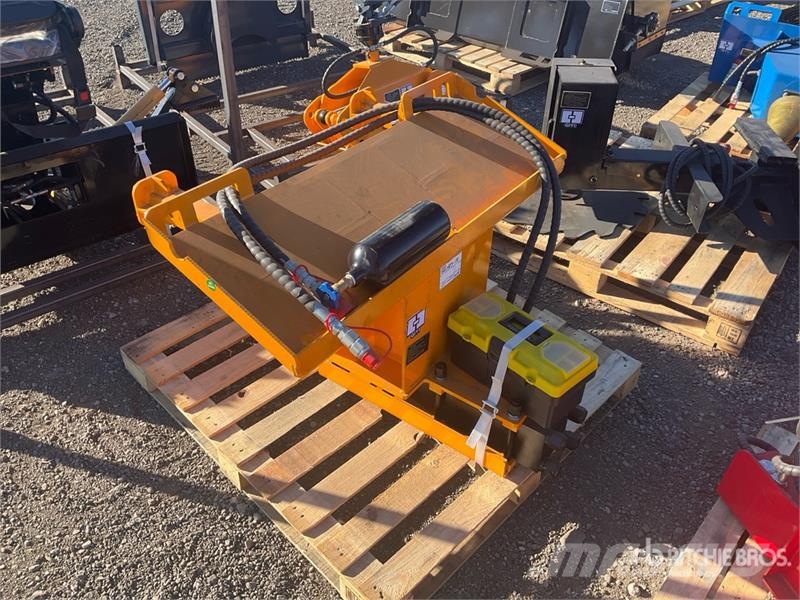  GIYI GY-AP680 Skid Steer Breaker (Unused) Búracie kladivá / Zbíjačky