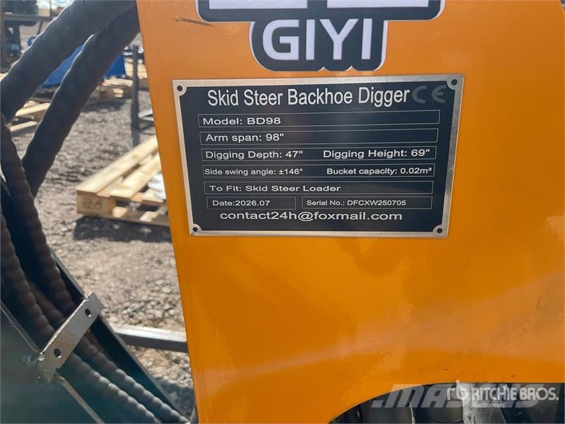 GIYI GY-BD98 47 in Skid Steer Backhoe (Unused) Retroexcavadoras
