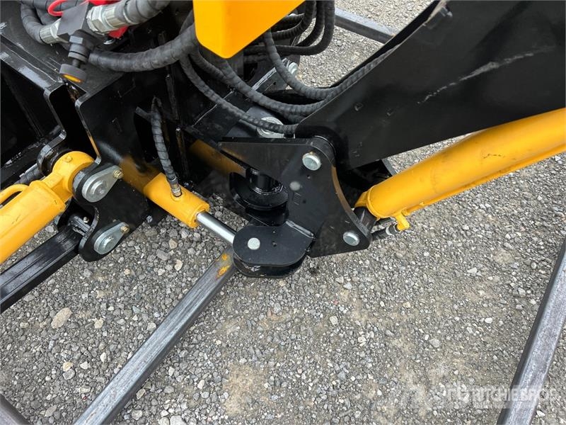GIYI GY-BD98 Skid Steer Backhoe (Unused) Ekskavaatorikopad ja lisaseadmed