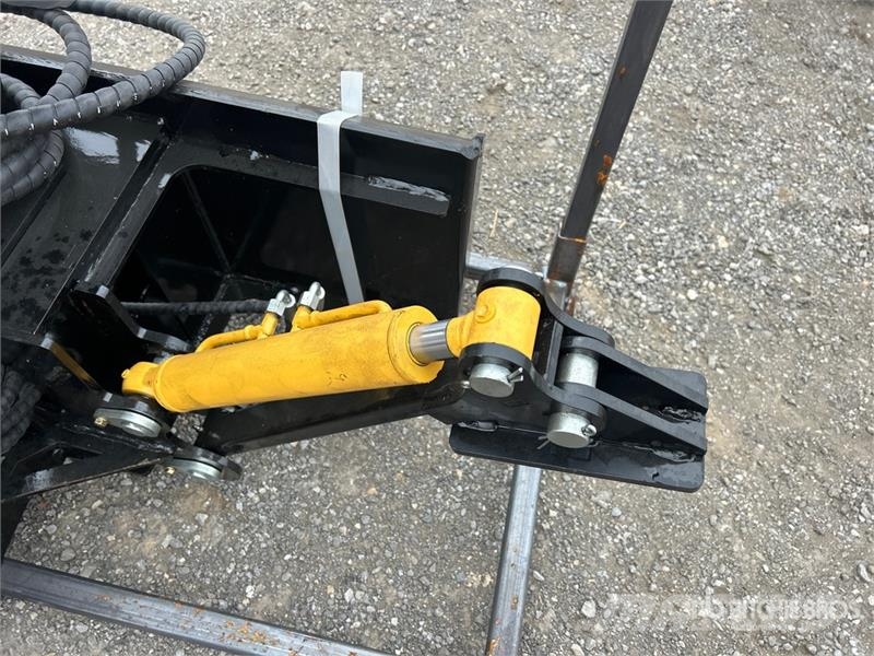 GIYI GY-BD98 Skid Steer Backhoe (Unused) Ekskavaatorikopad ja lisaseadmed