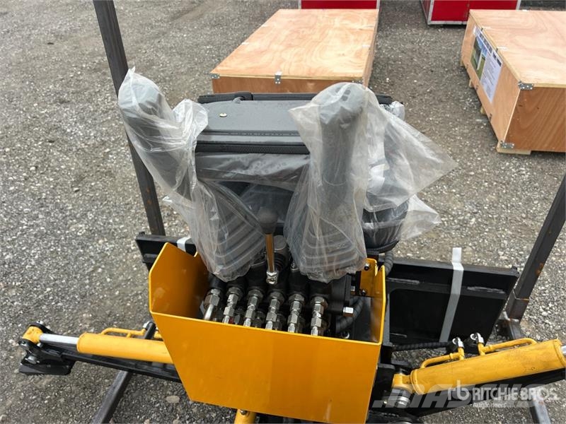 GIYI GY-BD98 Skid Steer Backhoe (Unused) Ekskavaatorikopad ja lisaseadmed