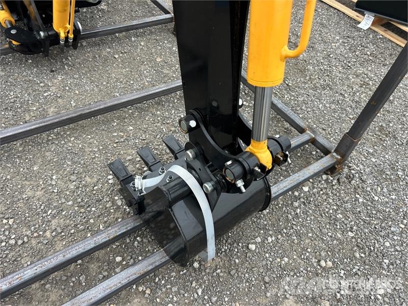 GIYI GY-BD98 Skid Steer Backhoe (Unused) Ekskavaatorikopad ja lisaseadmed