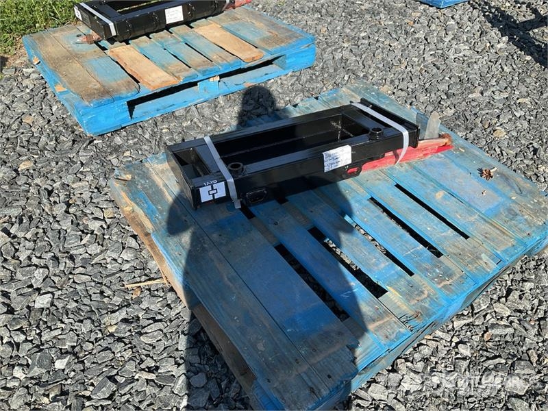 GIYI GY-BF39 39 in Mini Skid Steer Bale Spear (Unu Drugi deli