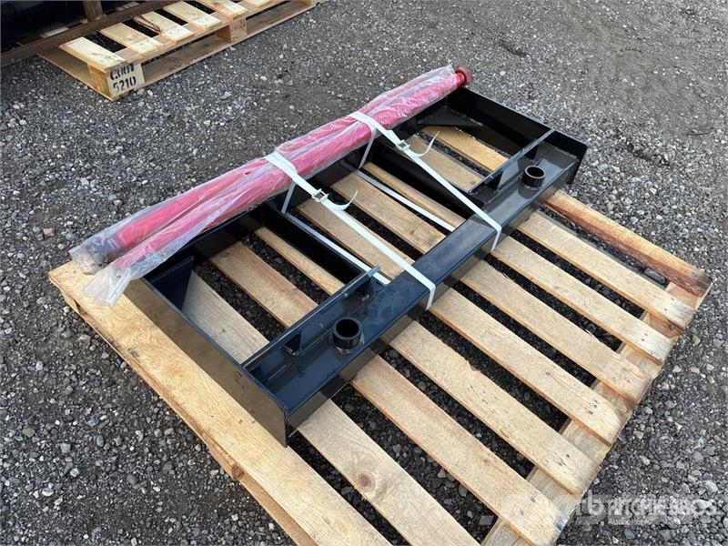  GIYI GY-BF47 47 in Skid Steer Bale Spear (Unused) Otros componentes