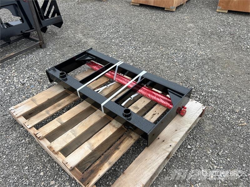  GIYI GY-BF47 47 in Skid Steer Bale Spear مكونات أخرى