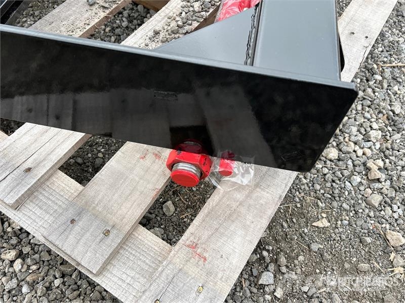 GIYI GY-BF47 47 in Skid Steer Bale Spear Andre komponenter