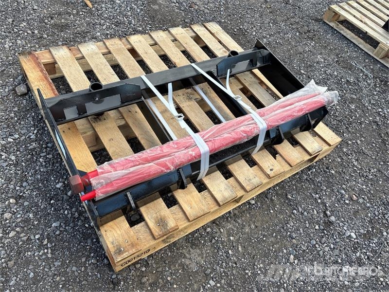  GIYI GY-BF47 47 in Skid Steer Bale Spear (Unused) Otros componentes