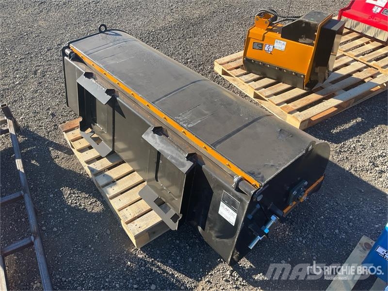 GIYI GY-BS72 72 in Skid Steer Sweeper (Unused) Ψήκτρες