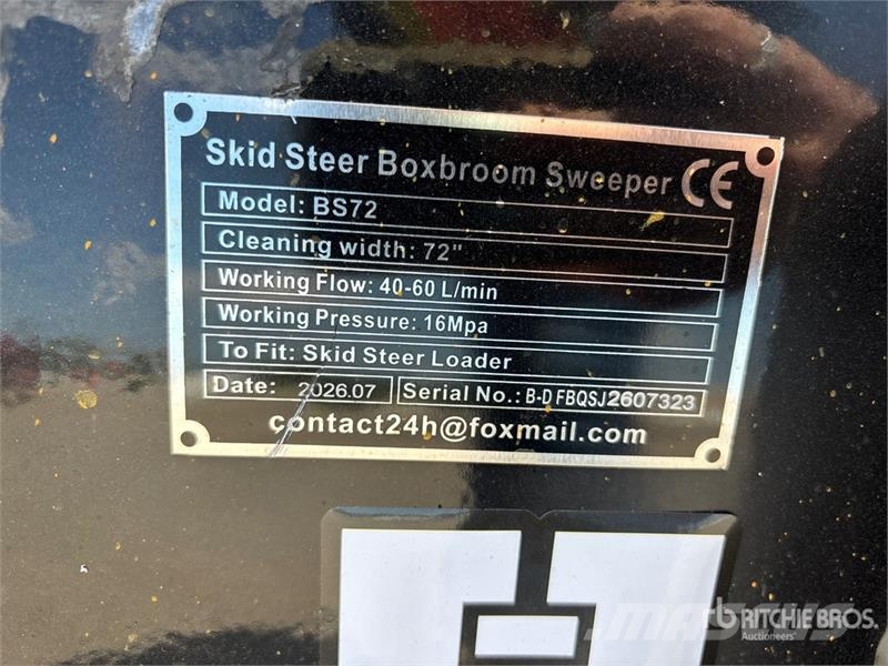  GIYI GY-BS72 72 in Skid Steer Sweeper (Unused) Süpürgeler