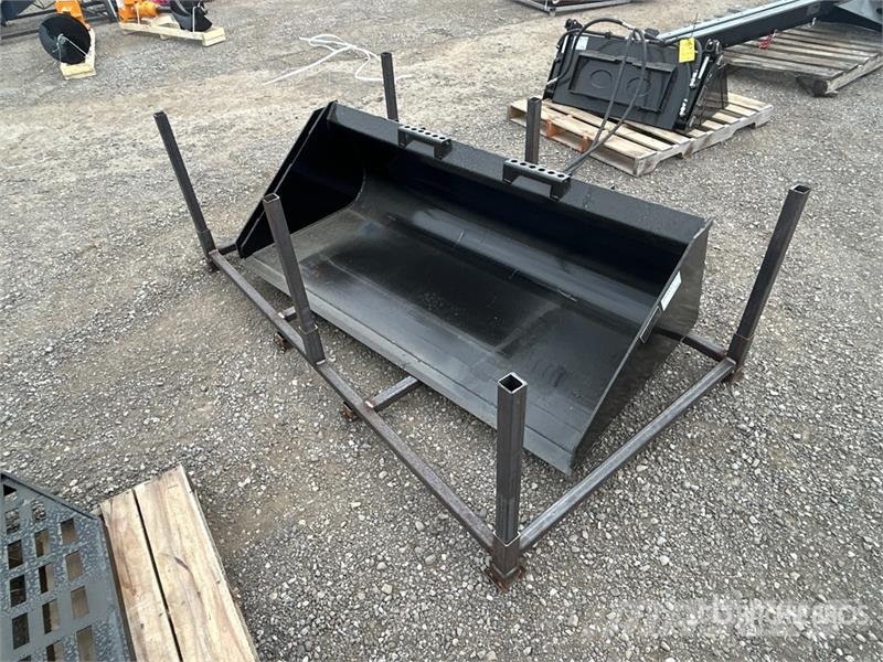 GIYI GY-BT67 67 in Skid Steer Bucket (Unused) Godet