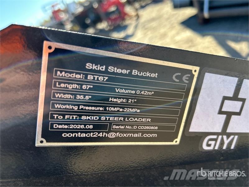  GIYI GY-BT67 67 in Skid Steer Bucket (Unused) Žlice